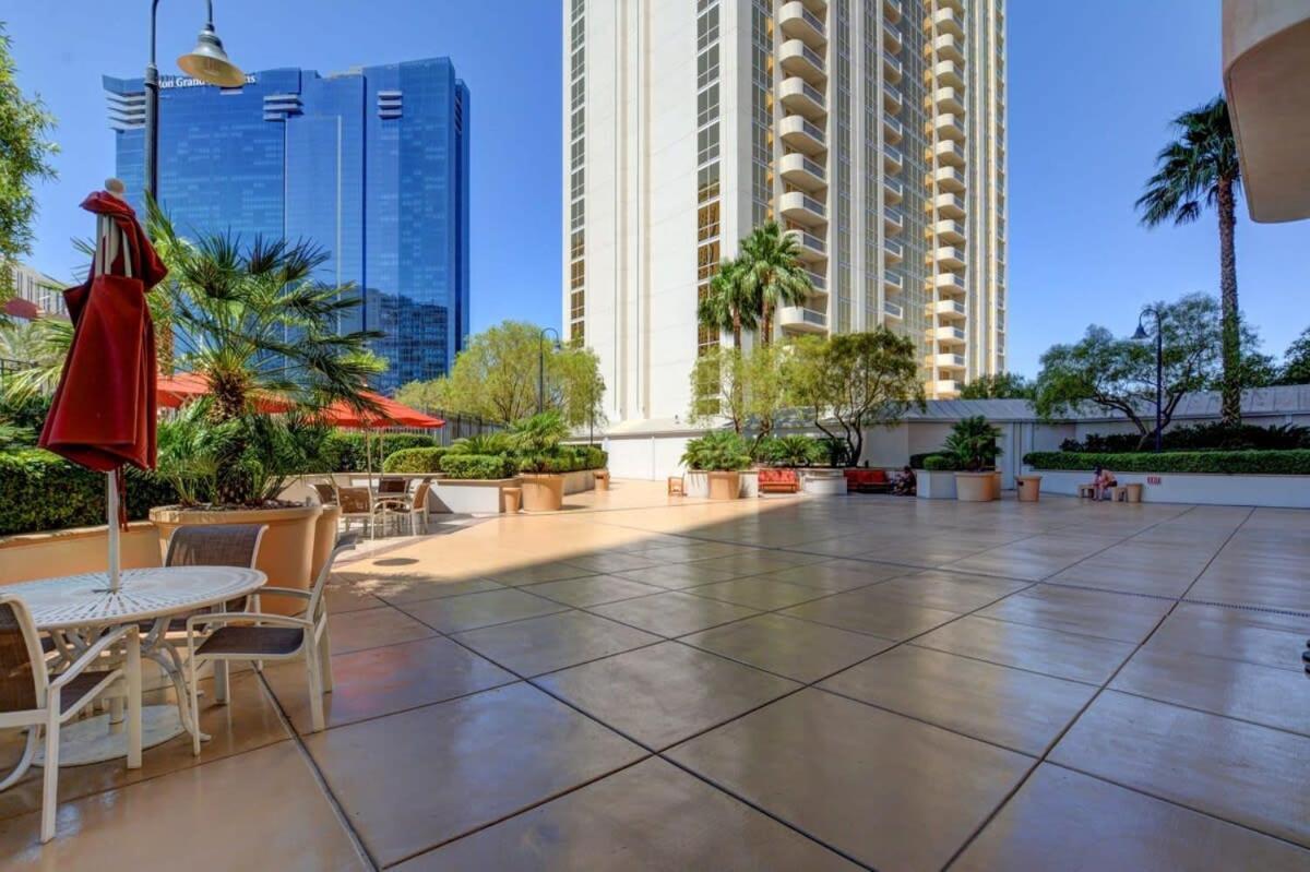 Mgm Signature-25-609 Strip View Jacuzzi Studio 拉斯维加斯 外观 照片